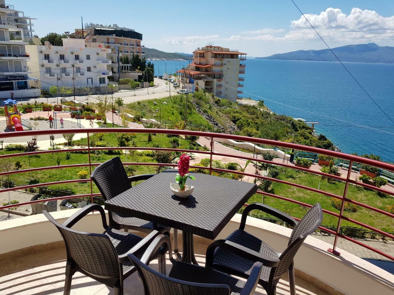 Apartment Of Beautiful Dreams Over The Sea Sarandë Exterior foto