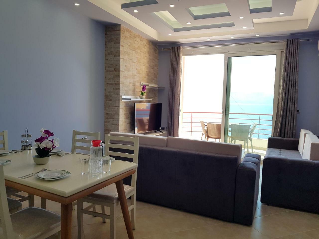 Apartment Of Beautiful Dreams Over The Sea Sarandë Exterior foto