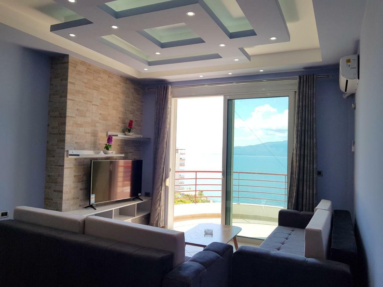 Apartment Of Beautiful Dreams Over The Sea Sarandë Exterior foto